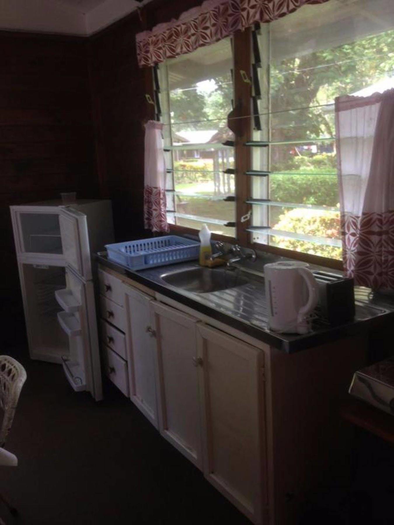 Vaiala Beach Cottages Апиа Екстериор снимка